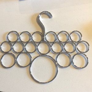 Scarf hanger - 18 slots